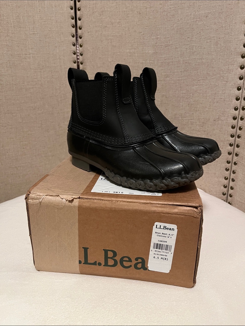 Women’s L.L. Bean boot Chelsea size 6.5 black